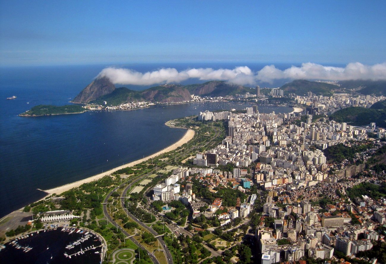 Flamengo park and residential buildings along Guanabara Bay