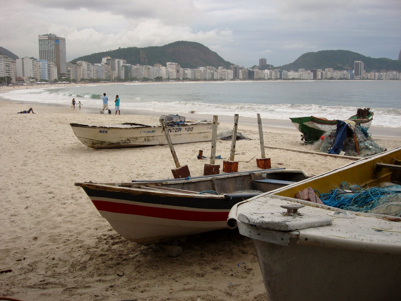 Copacabana's curved promenade with apartment towers along Avenida Atlântica