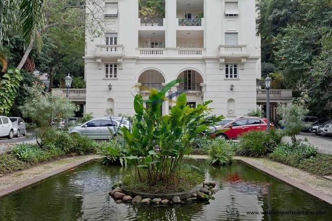 Edifício Águas Férreas — exterior