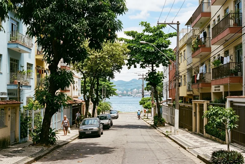 Street scene in Ilha do Governador, Rio de Janeiro