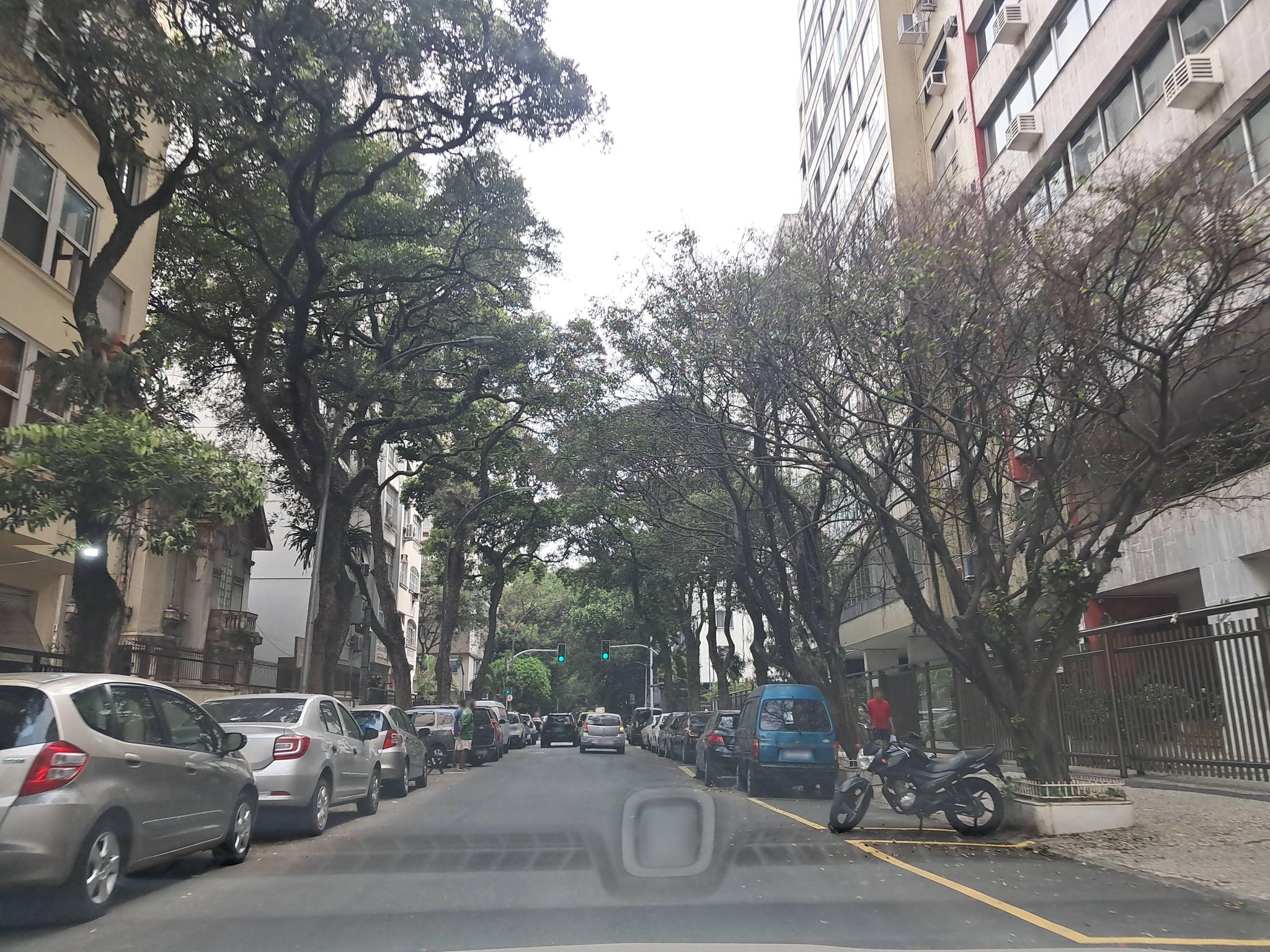 Street-level view near Acayaca, Copacabana