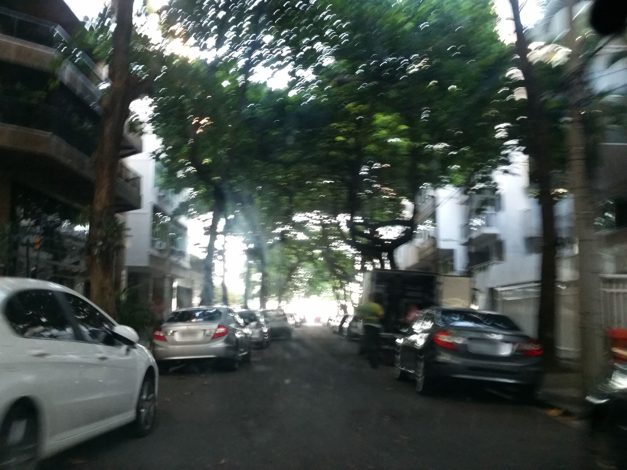 Street-level view near Cap Dantibes, Leblon