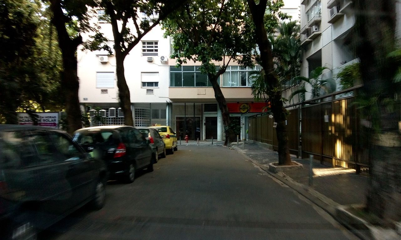 Street-level view near Condomino 24 de Agosto, Humaitá