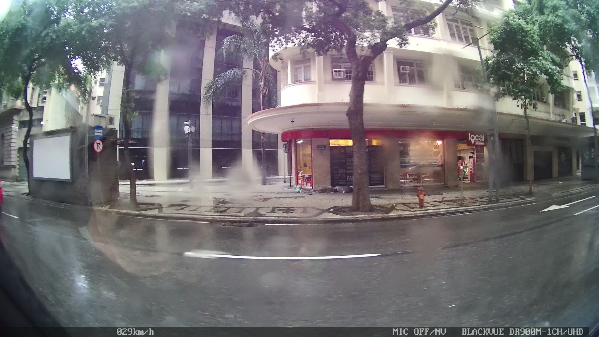 Street-level view near Ed. Jorge Amaral, Centro