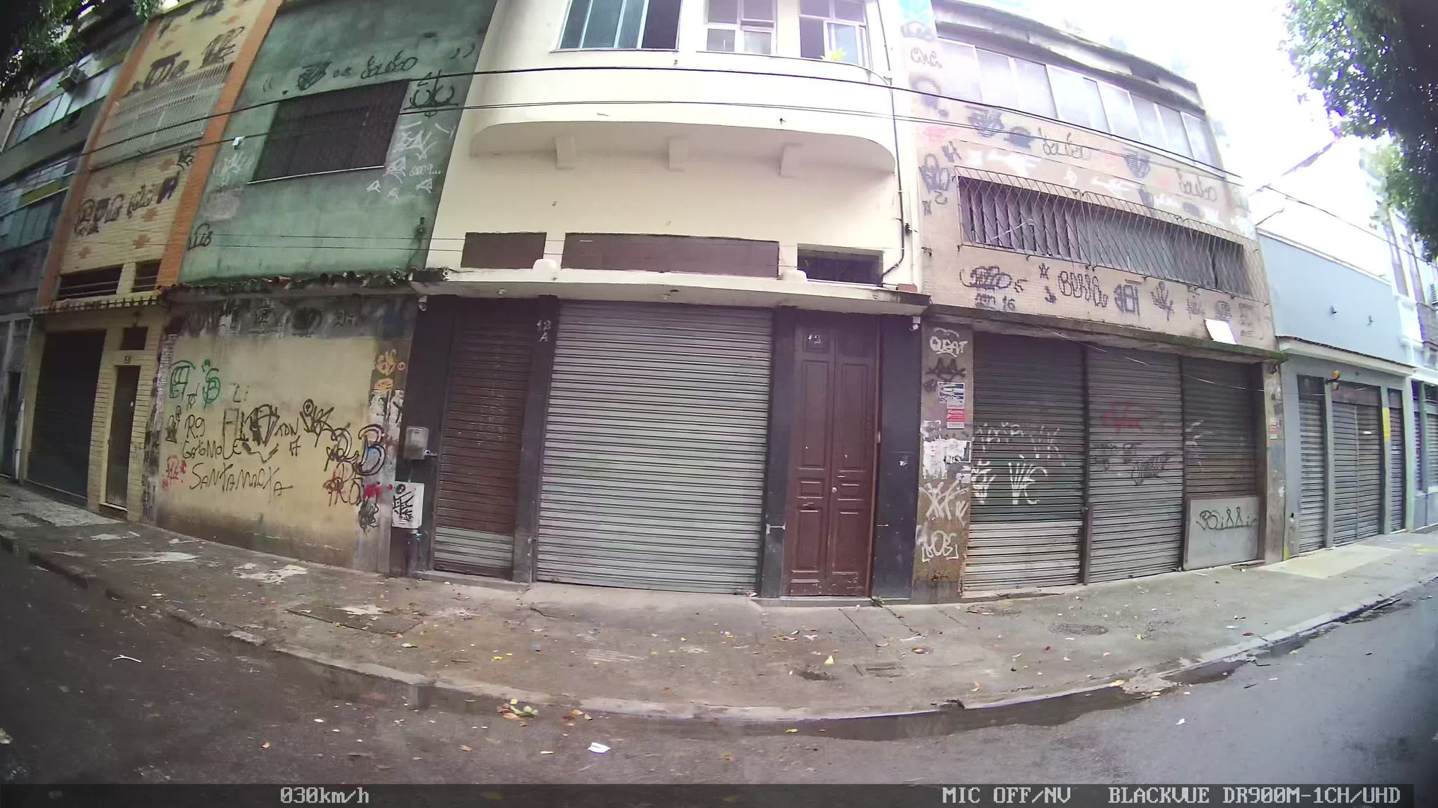 Street-level view near Ed. Marcilio Dias, Centro