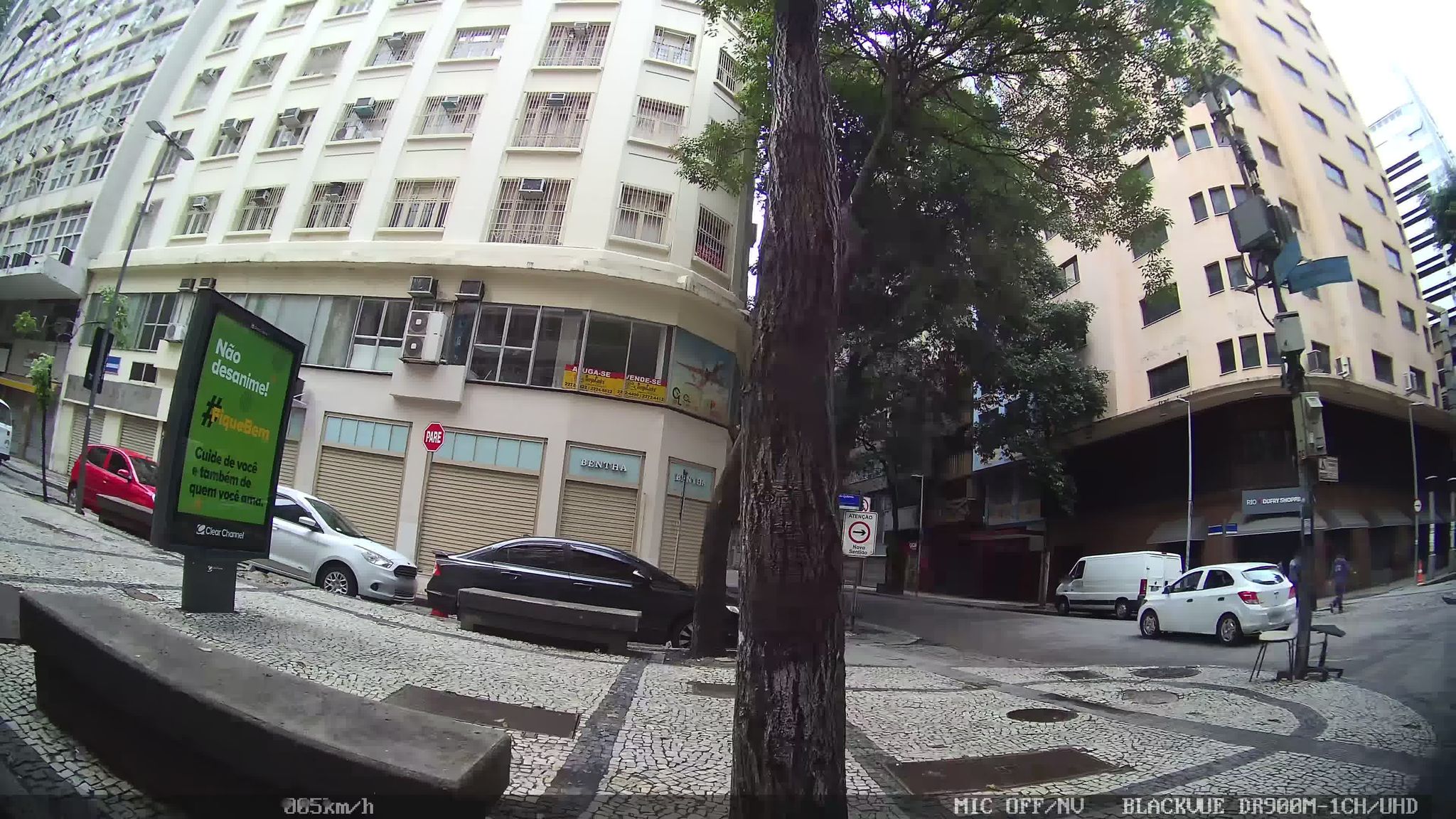 Street-level view near Edifício J. Pamarão, Centro