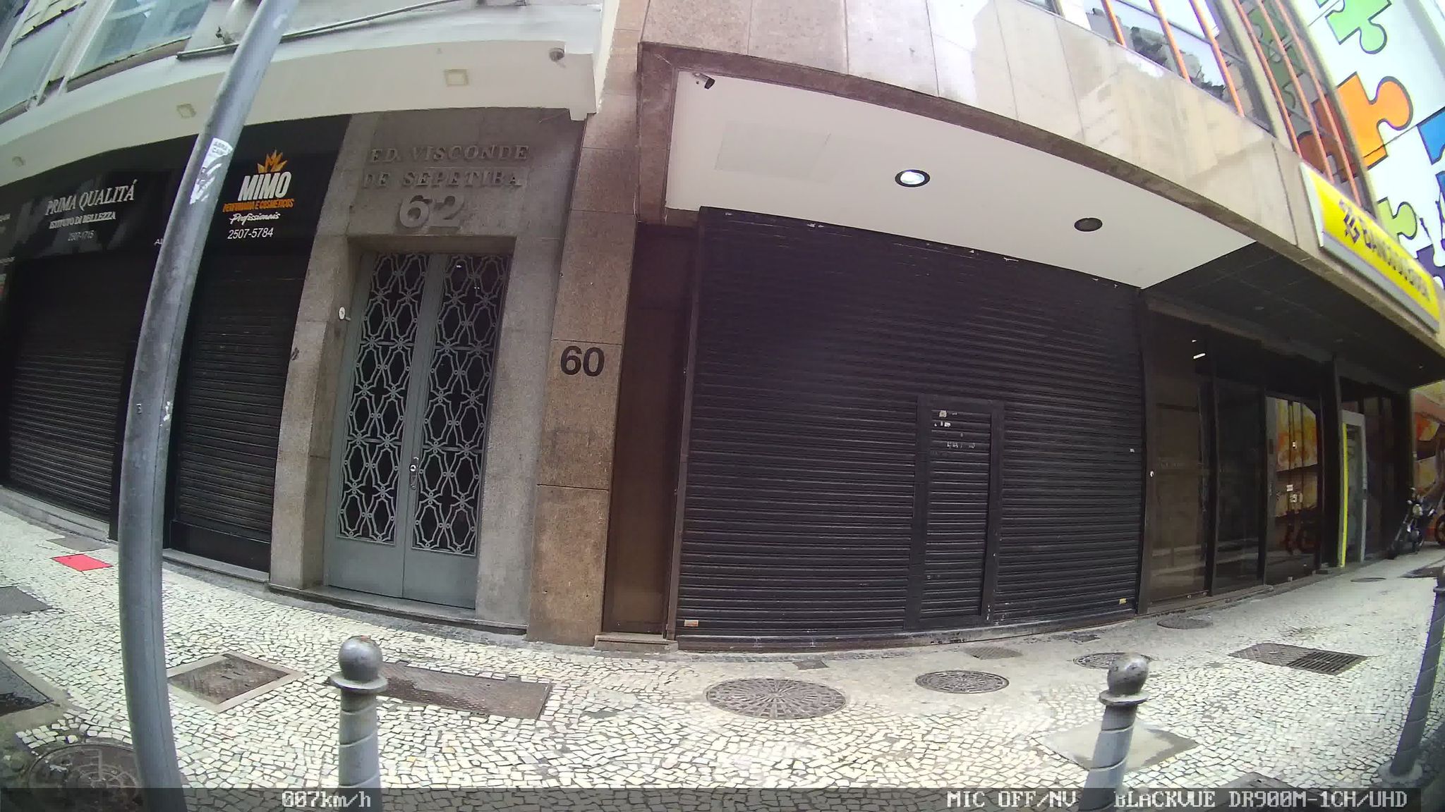Street-level view near Edifício Reserva, Centro