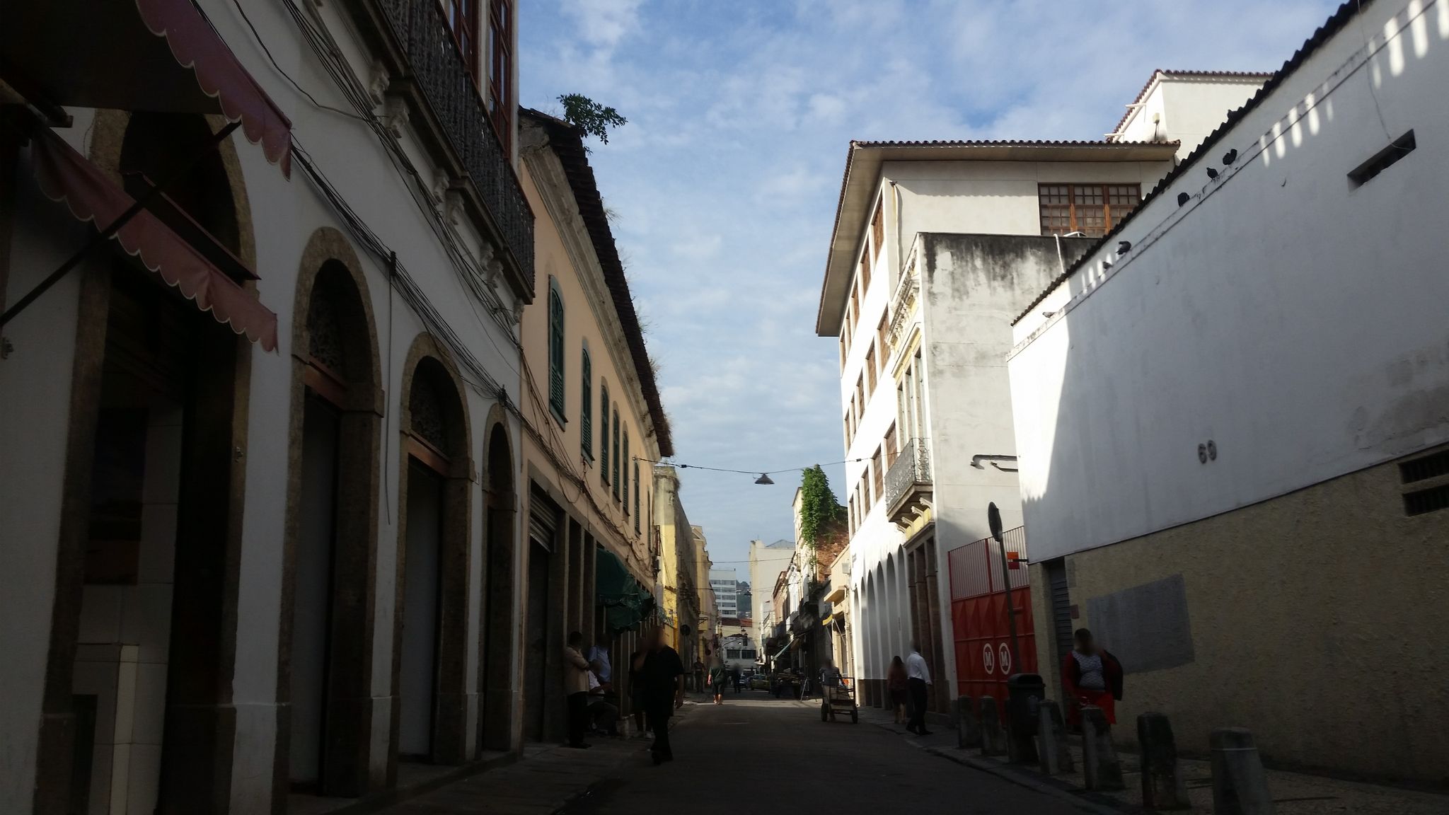 Street-level view near Edifício residencial Bueno Studios Lifestyle, Centro