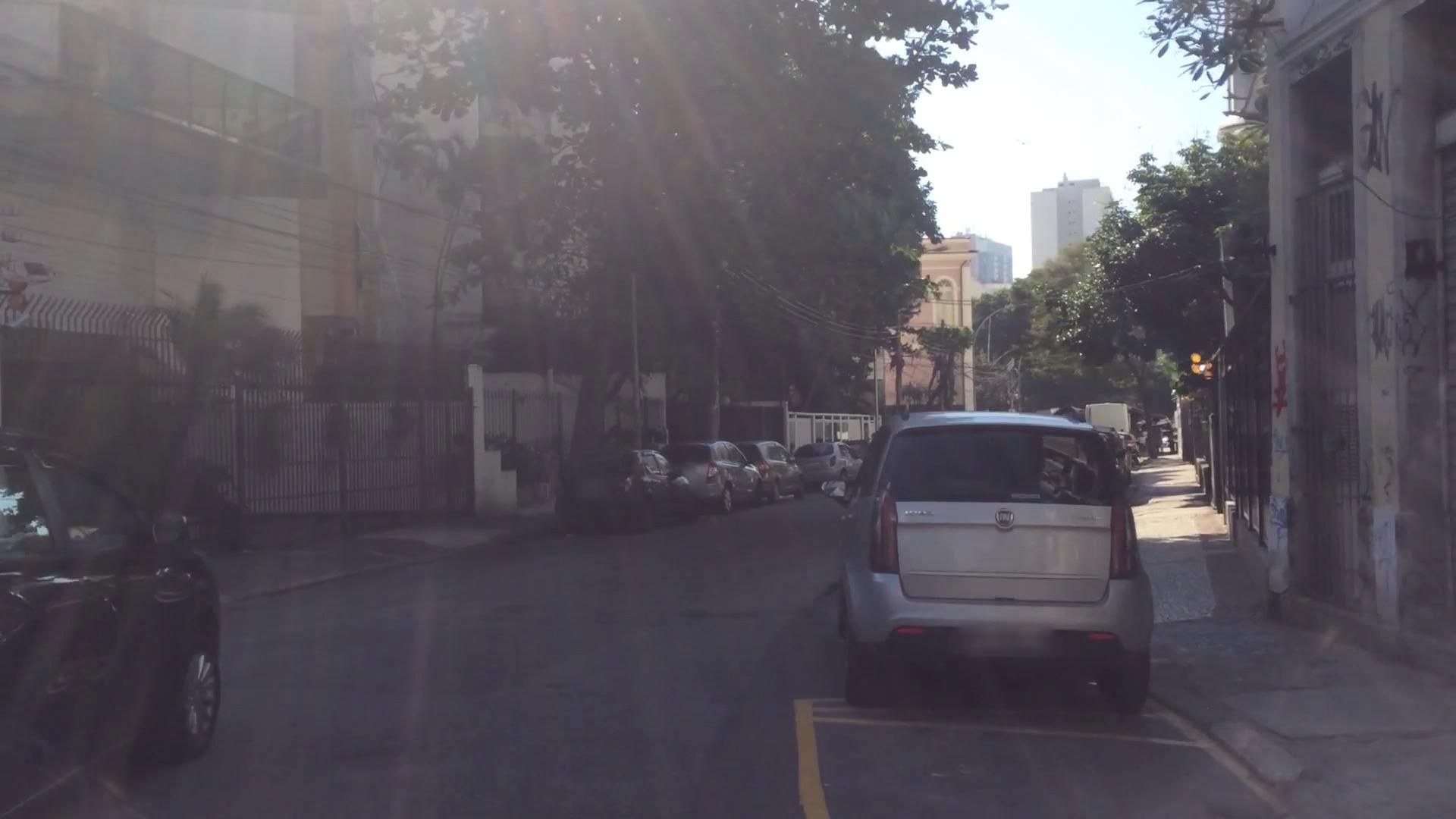 Street-level view near Eng Felix Wernick, Laranjeiras