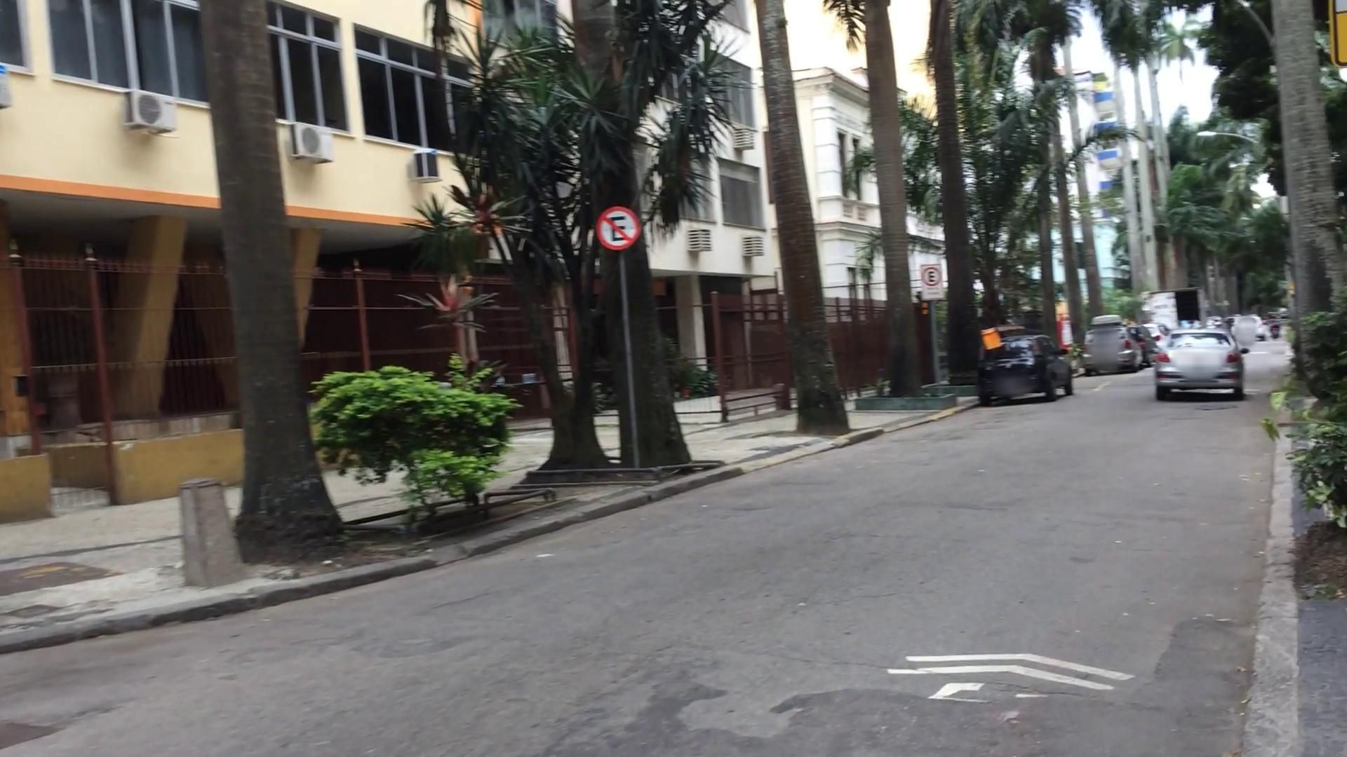 Street-level view near Ihéus, Flamengo