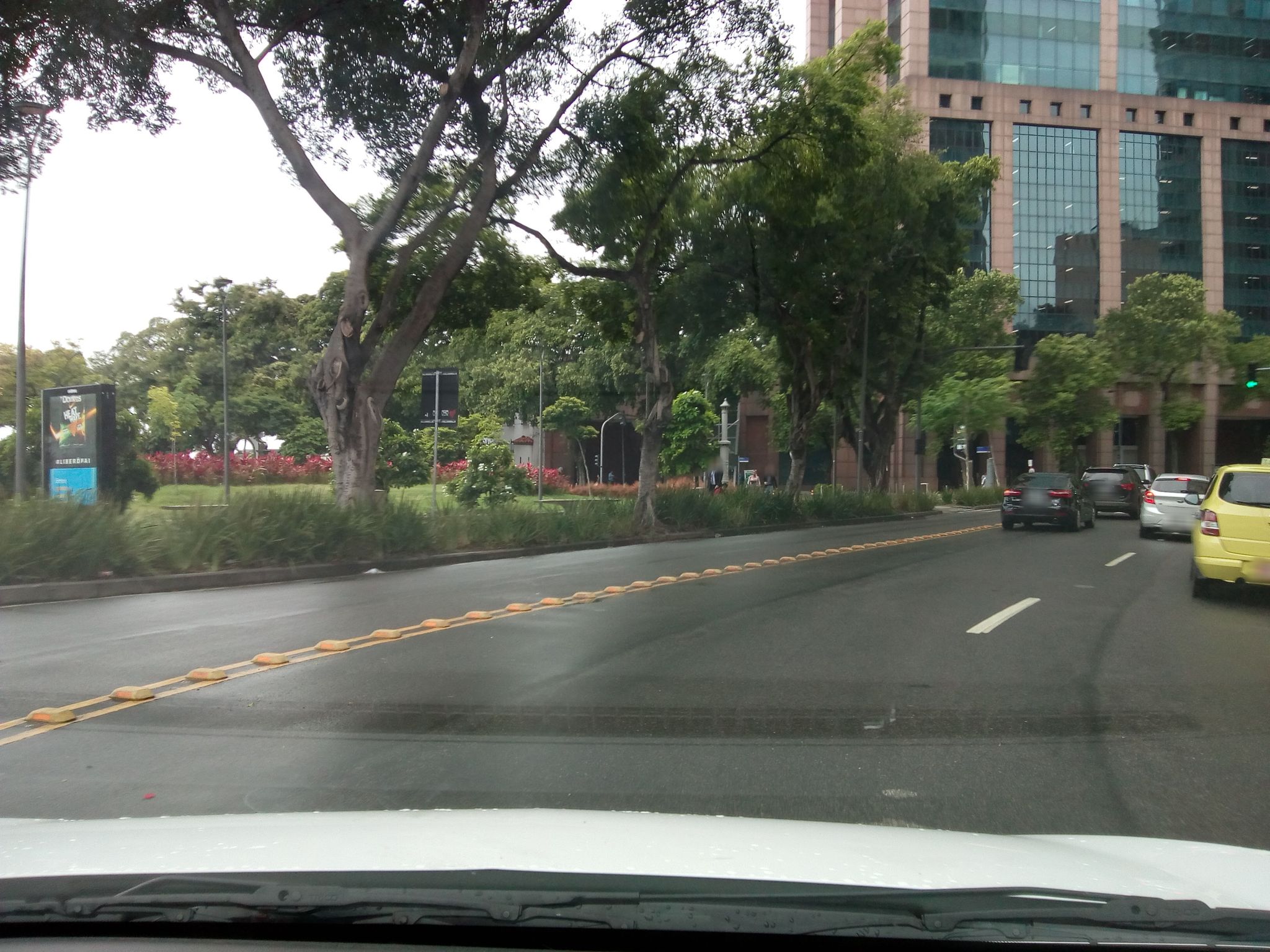 Street-level view near Inpi, Centro