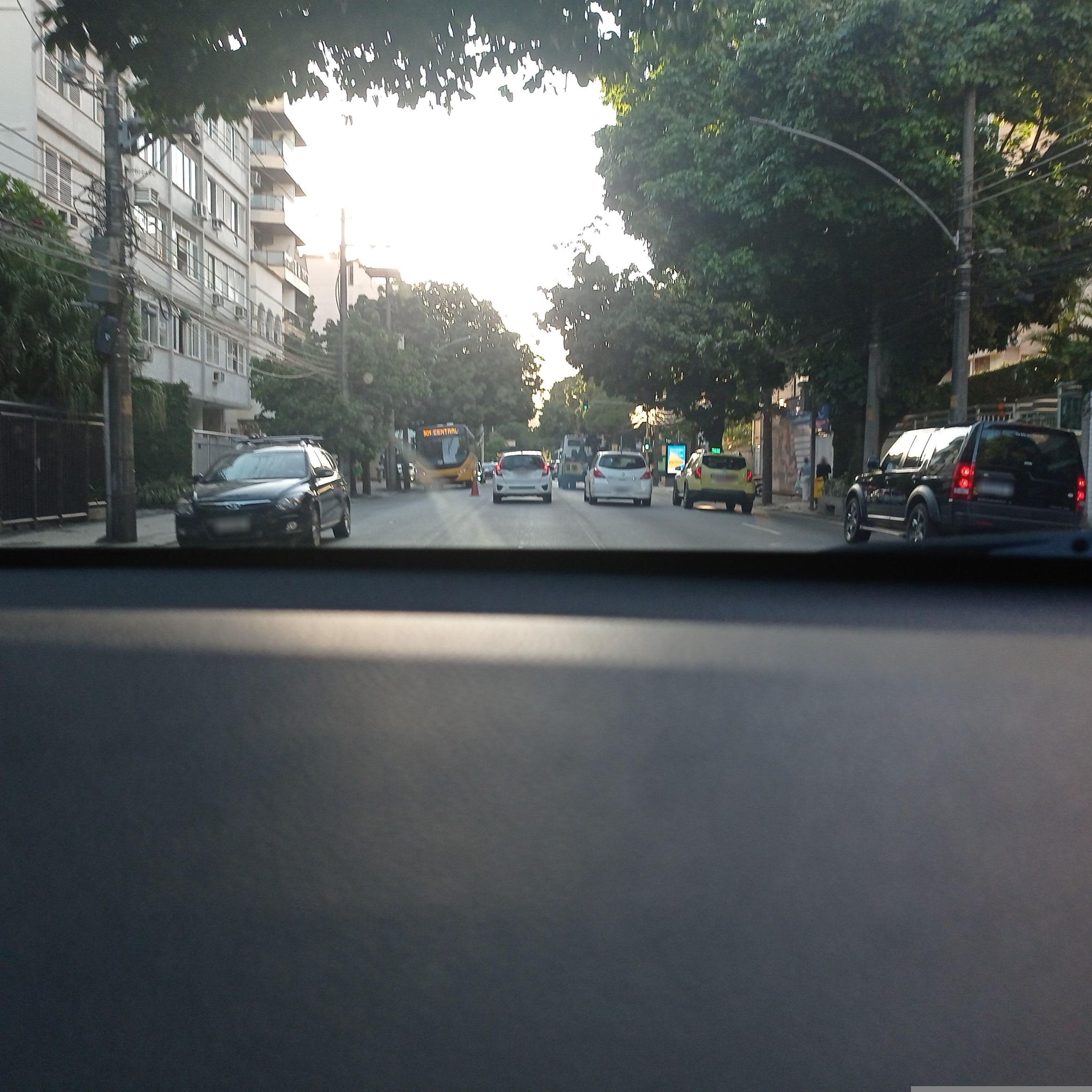 Street-level view near Maison D Orleans, Jardim Botânico