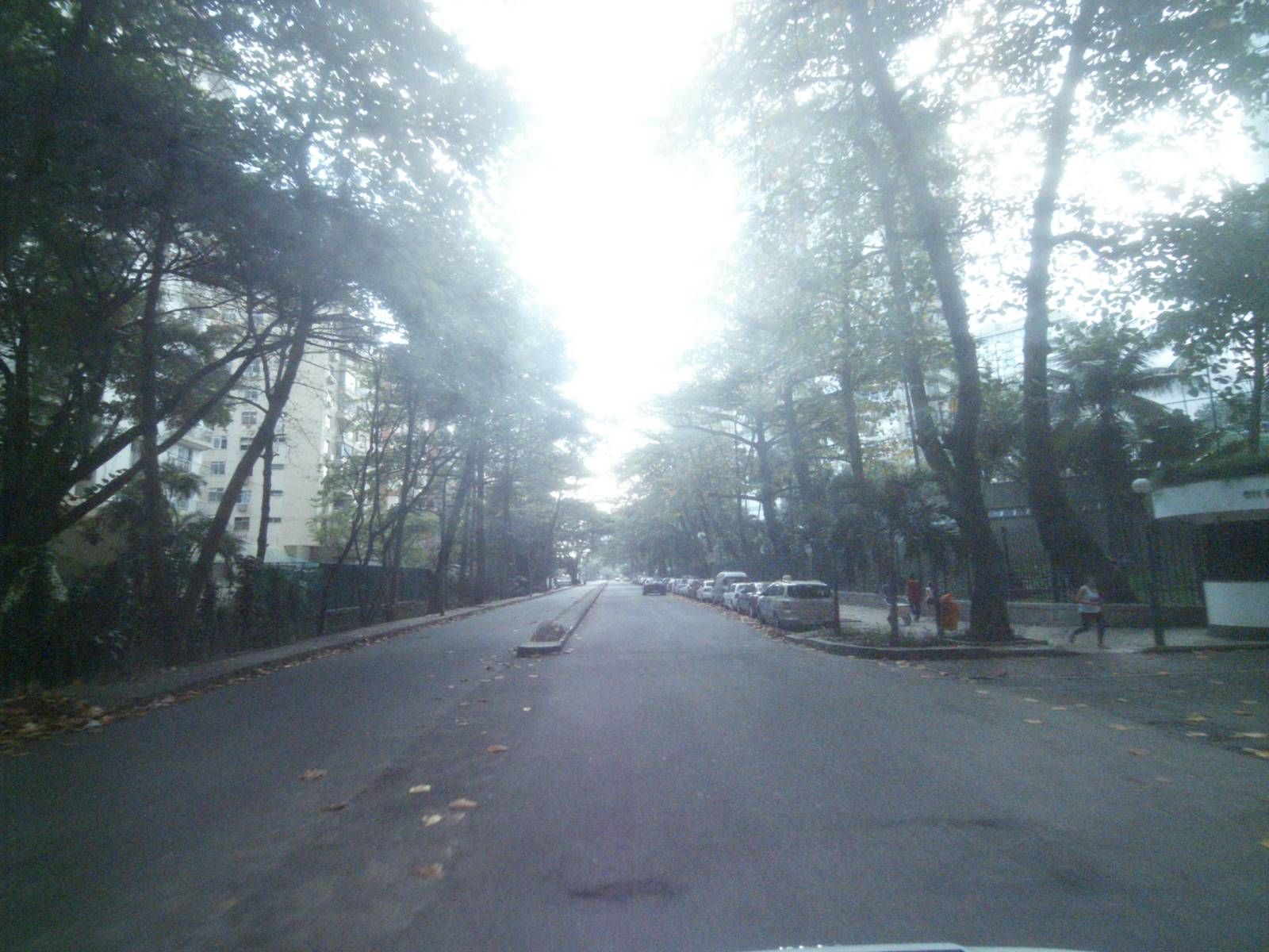 Street-level view near Port Deauville, São Conrado