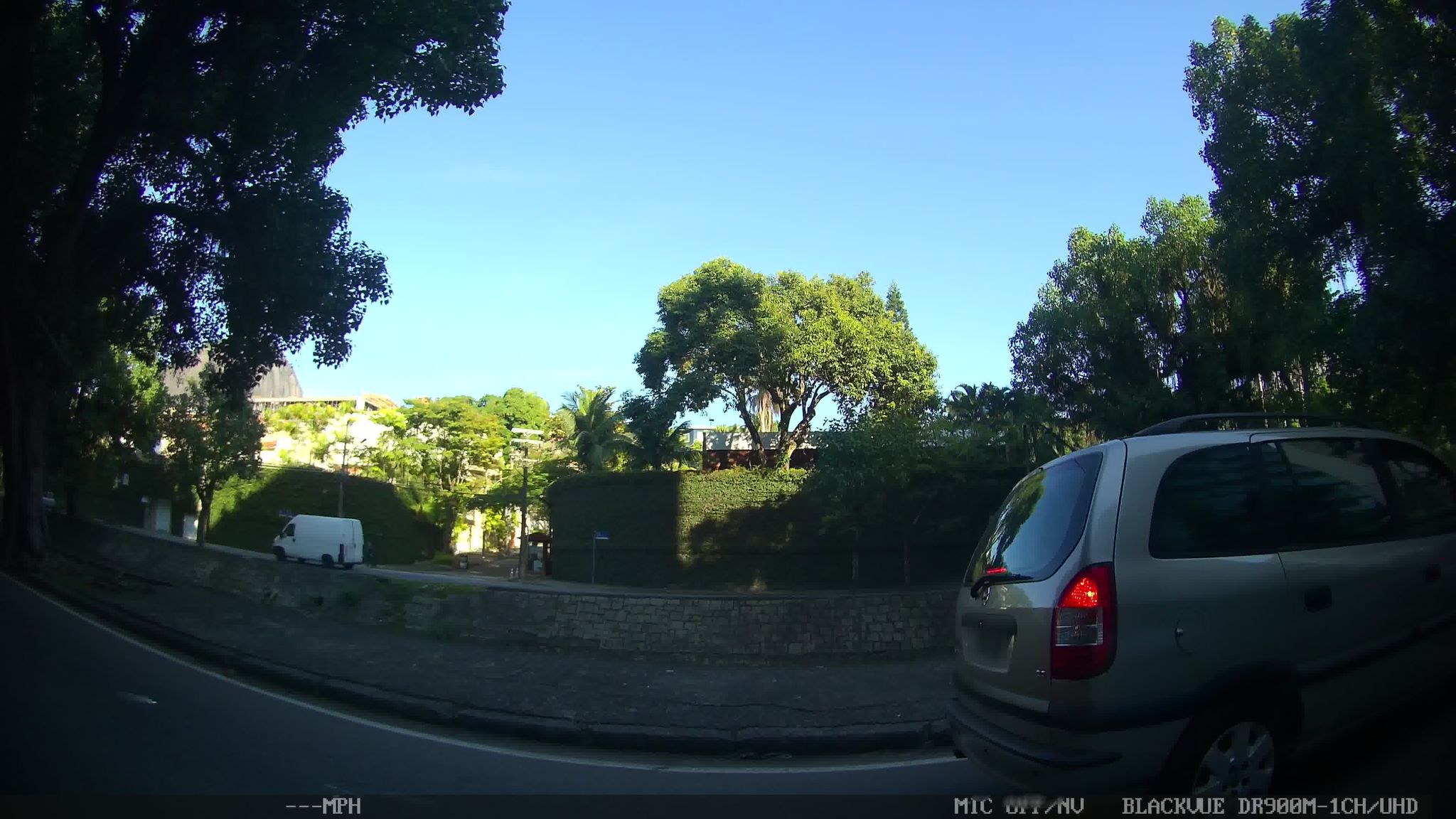 Street-level view near Residence Maison Noire, Leblon