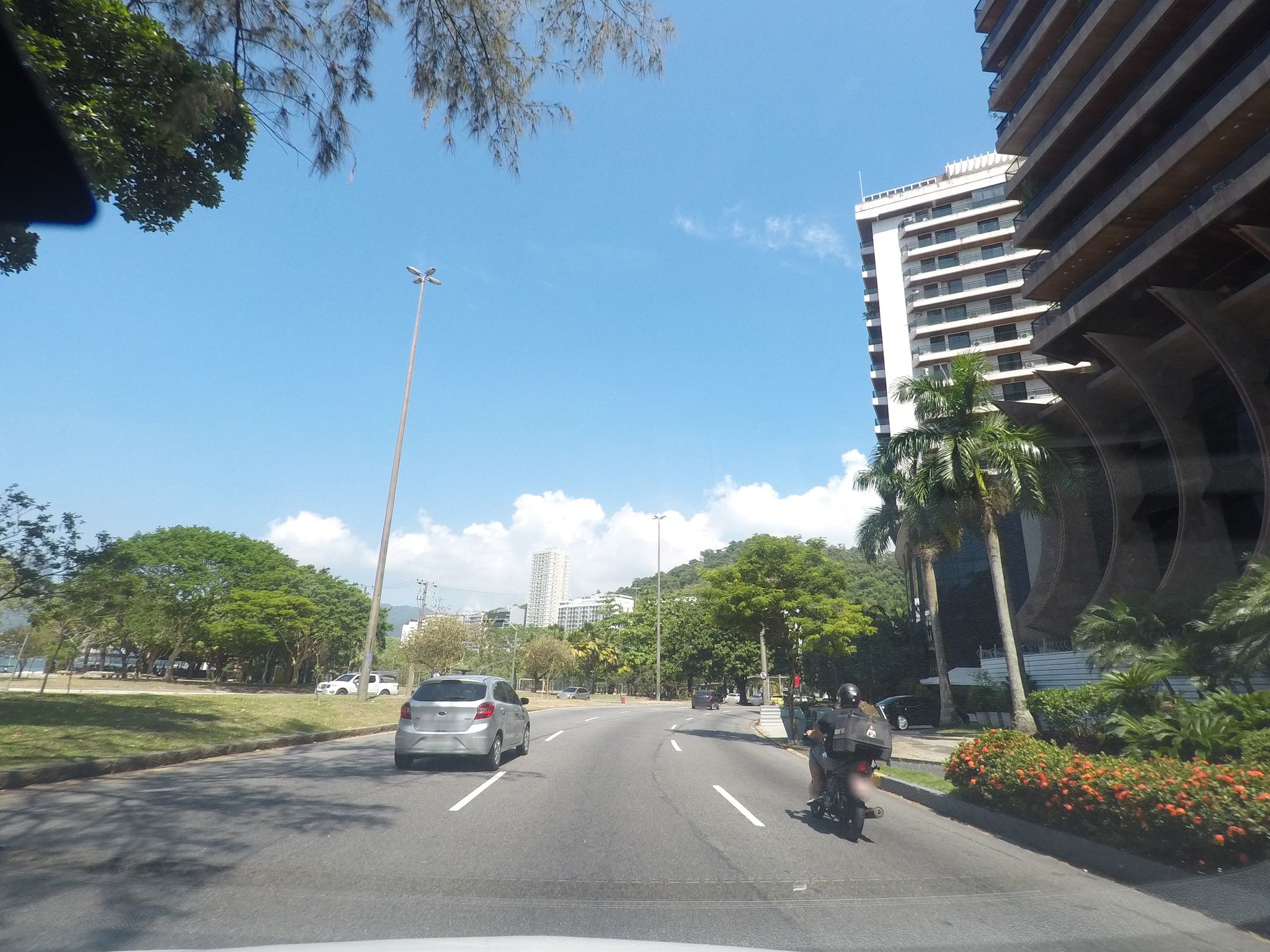 Street-level view near Residencial Giaco Pncini, Ipanema