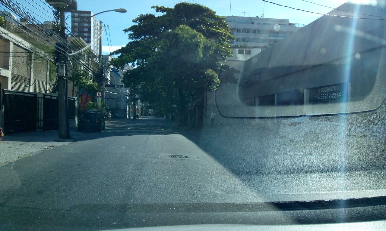 Street-level view near Residencial Quintela, Botafogo