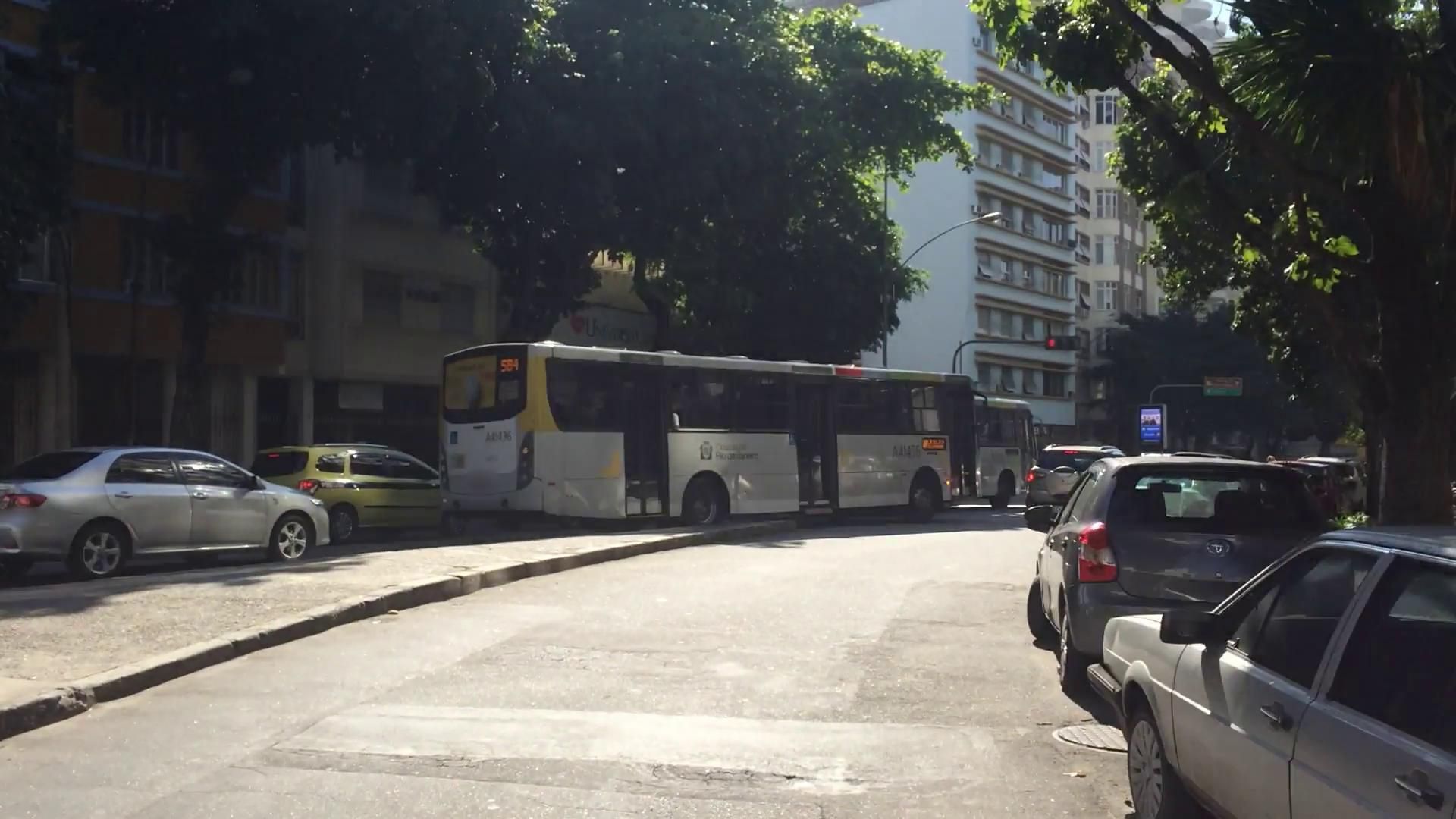 Street-level view near Steak House, Laranjeiras