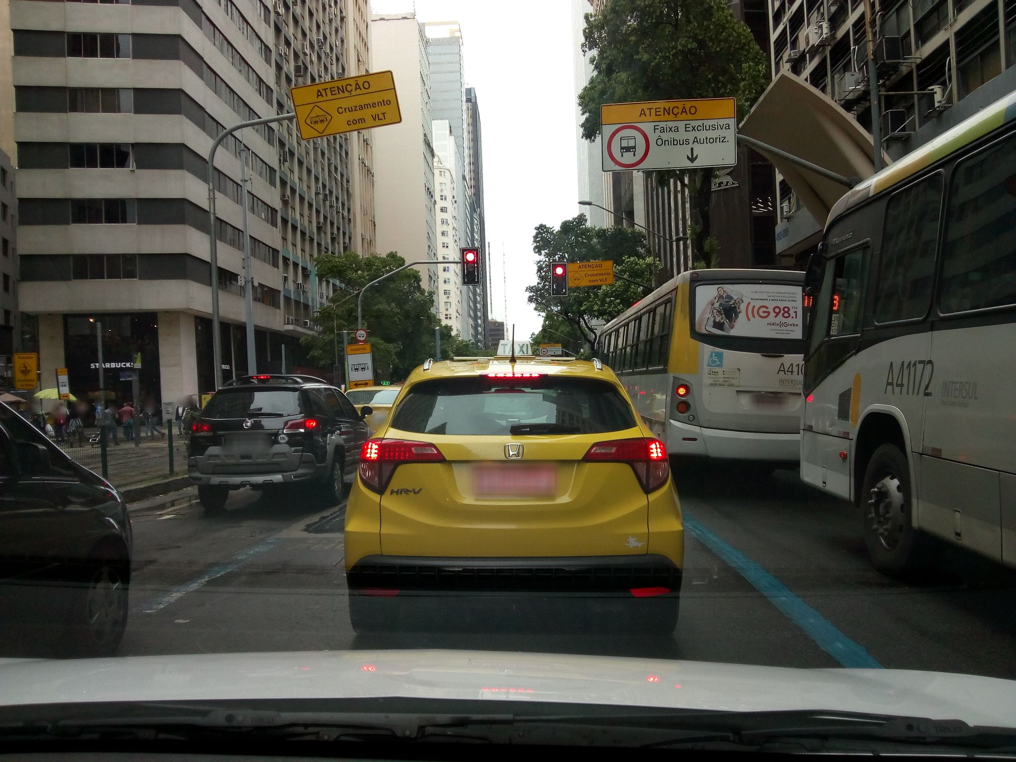 Street-level view near Sto. Afonso, Centro