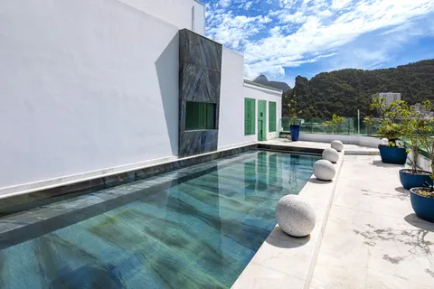 Duplex penthouse with 5 suites and a private pool on the Copacabana seafront – 2